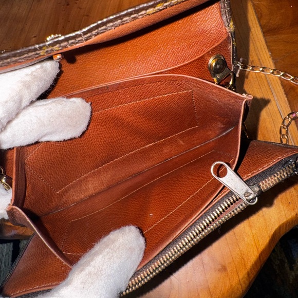 Louis Vuitton Monogram Bifold Wallet Brown/ vintage repurposed, rare find - Picture 14 of 17